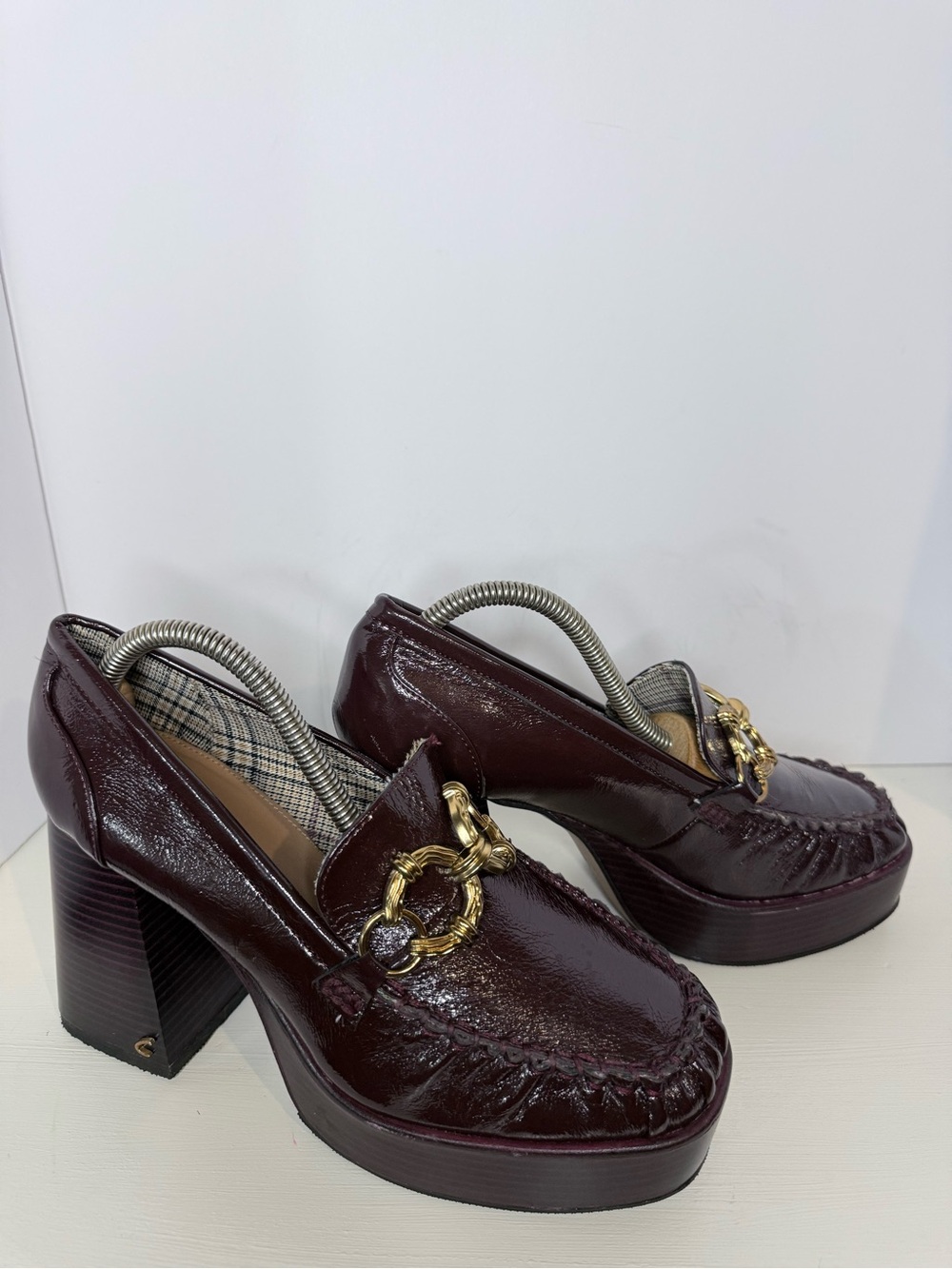 Circus by Sam Edelman Burgundy Patent Platform Loafers Heels Gold Hardware 9